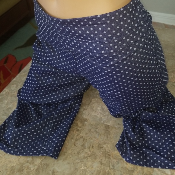 Bermuda - Picture 2 of 4